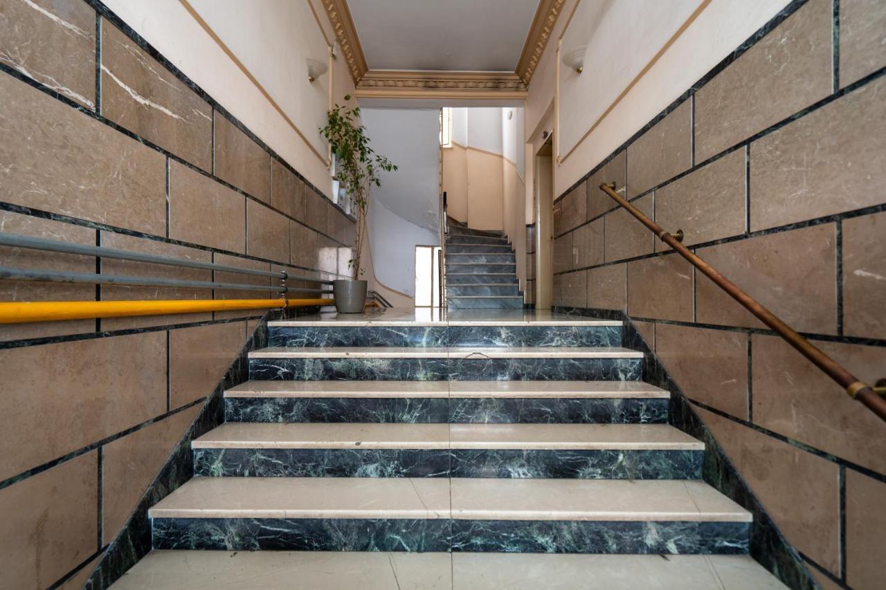 Classy Apartment In Koukaki, Walk To Metro & Acropolis Αθήνα Εξωτερικό φωτογραφία